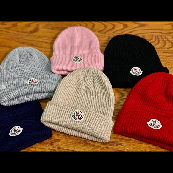 Moncler Beanie Khaki - Picture 4 of 4